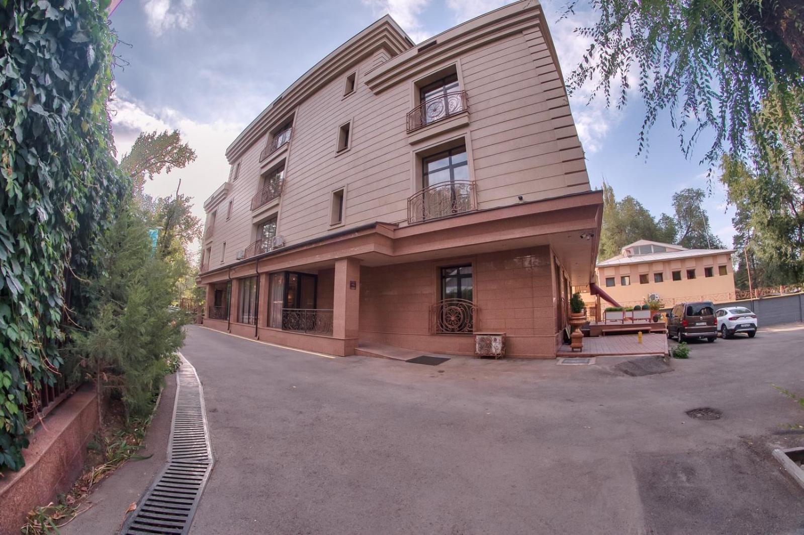 City Stay Апарт-Отель Алматы Exterior foto