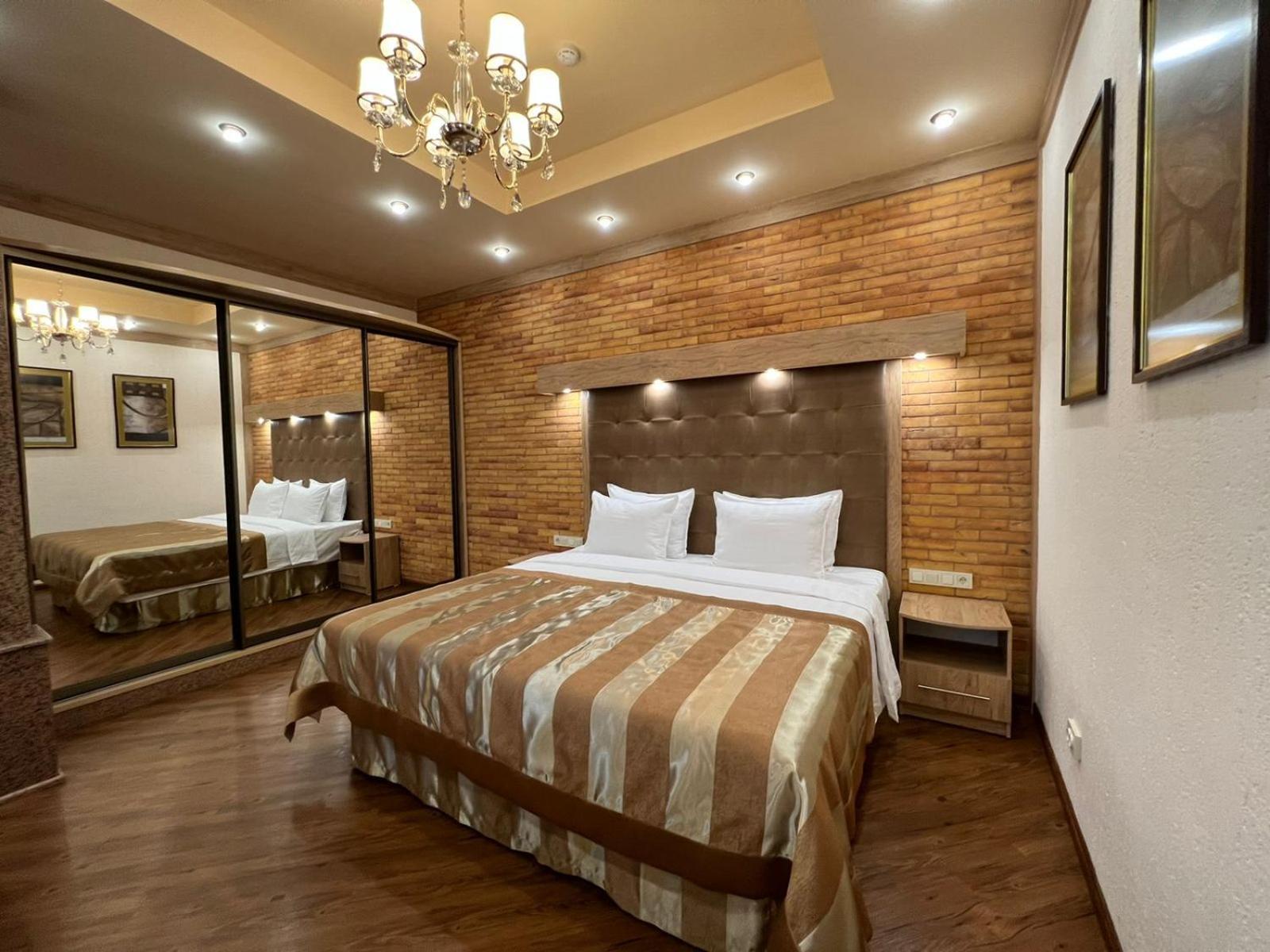 City Stay Апарт-Отель Алматы Exterior foto